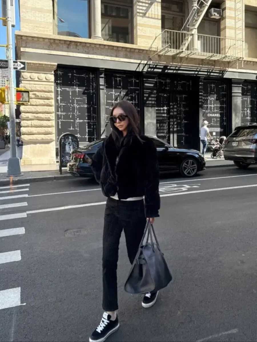 LAURENT エクスクルーシブ