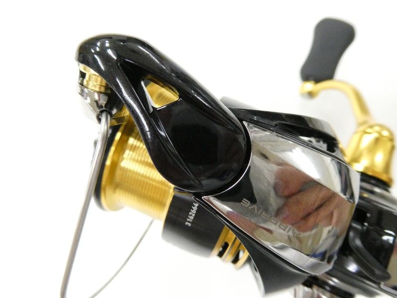 ダイワ 節約 23レガリス LT2500S-XH (02-8211120001) ダイワ(Daiwa) 23