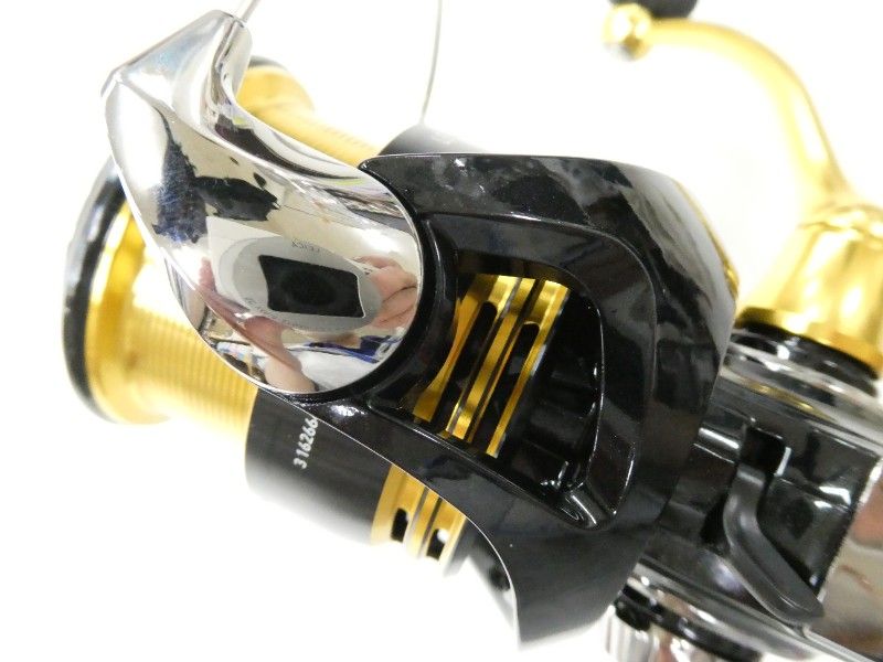 ダイワ 節約 23レガリス LT2500S-XH (02-8211120001) ダイワ(Daiwa) 23