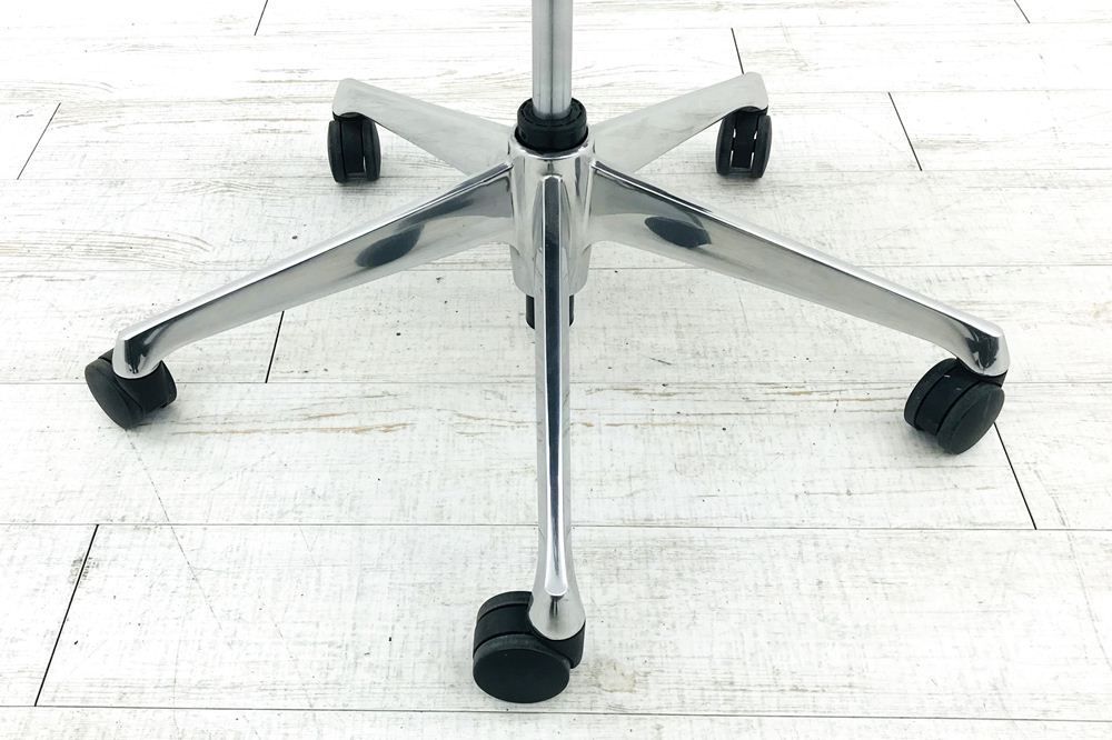 シルフィーチェア