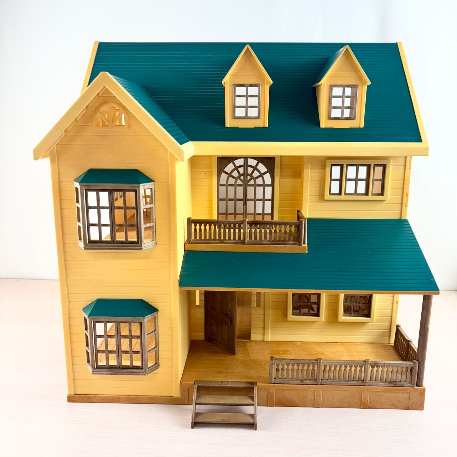 シルバニアファミリー 緑の丘の大きなお家 ハ-28