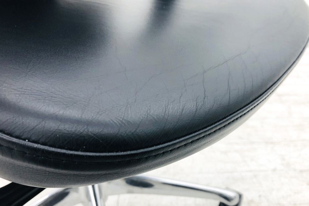 革 ポリッシュフレーム