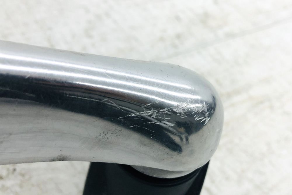 ポリッシュフレーム 可動肘