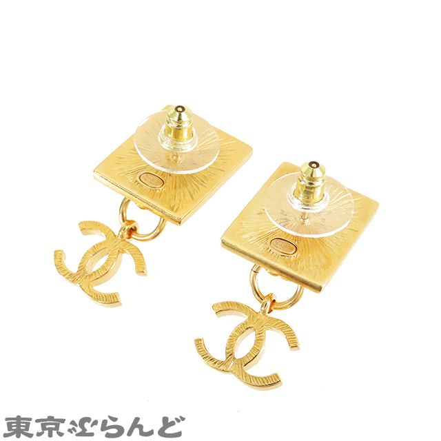 シャネル CHANEL ピアス ゴールド メタル ココマーク ライオン モチーフ G22A GP レディース 001014095