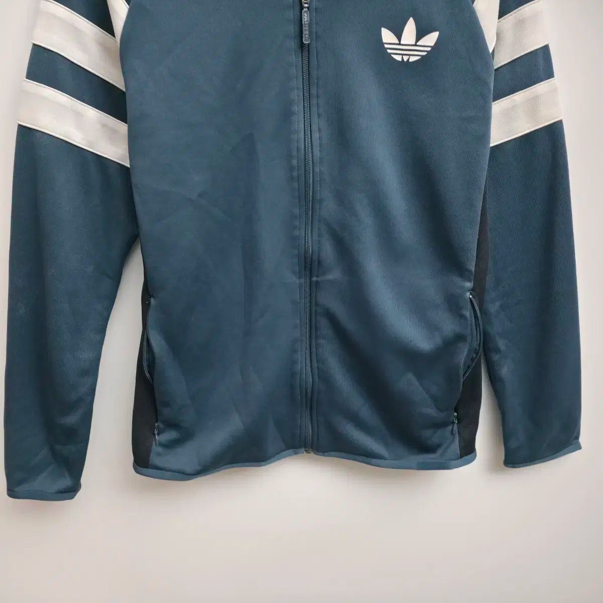 T3552激レアアディダス*トレフォイル*ジャージ*フーディー*キッズ90 2025年最新Yahoo!オークション -アディダス トレフォイル ジャージの