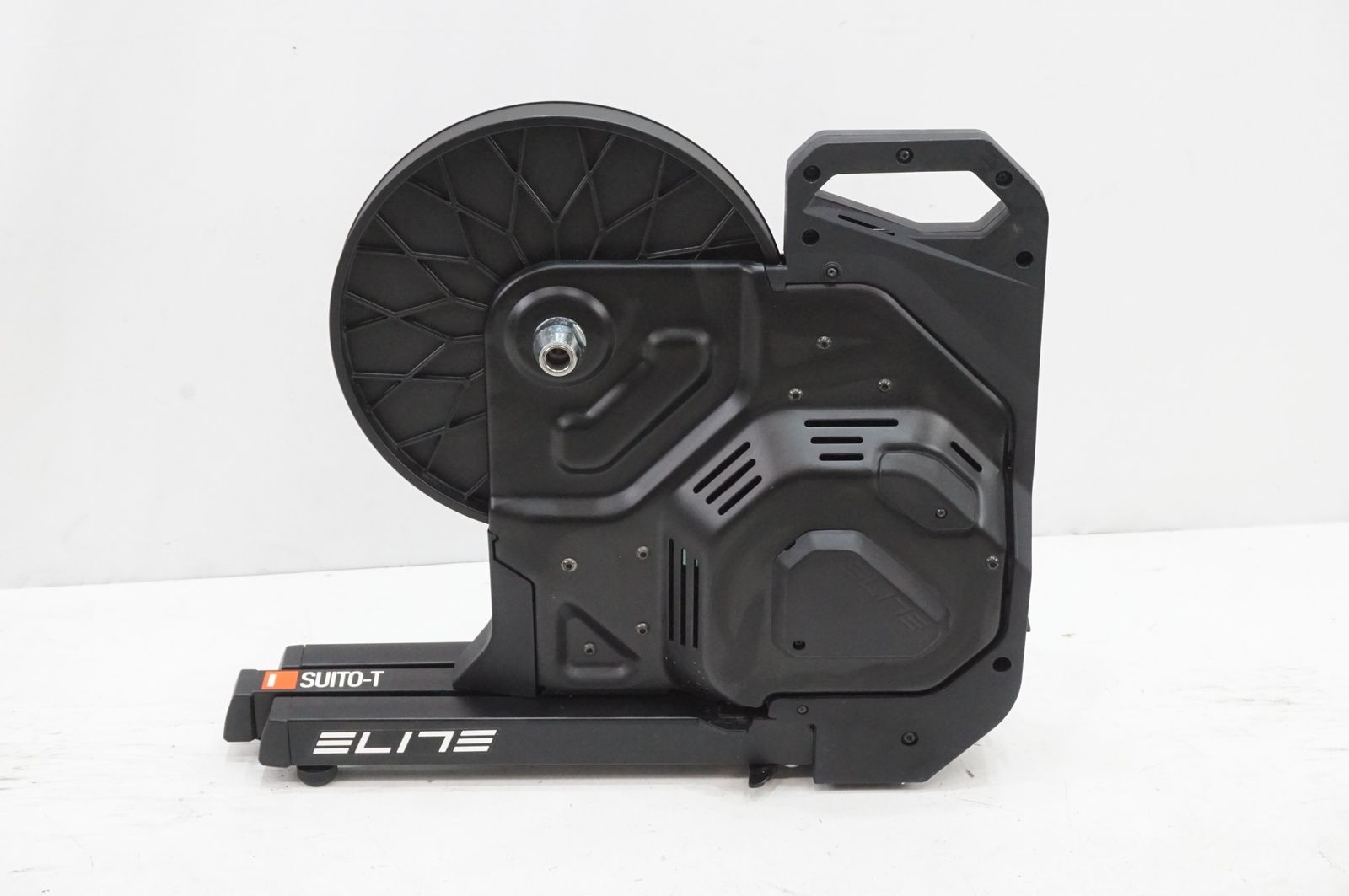 ELITE エリート SUITO-T スマートトレーナー 大宮店