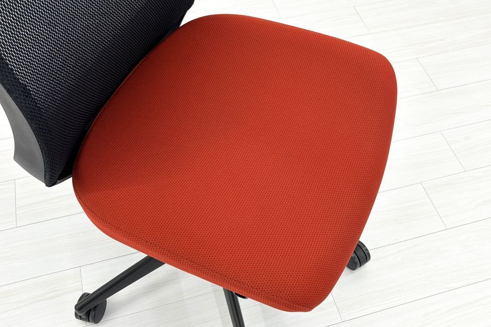 コクヨ シロッコチェア Scirocco シロッコ シリーズ 可動肘 KOKUYO オフィス家具 レッド ブラック A000003838 MARWIL-DEMENAGEMENTS_CH