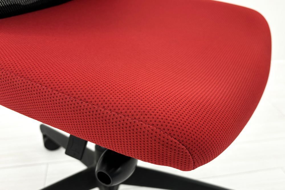 レッド ブラック