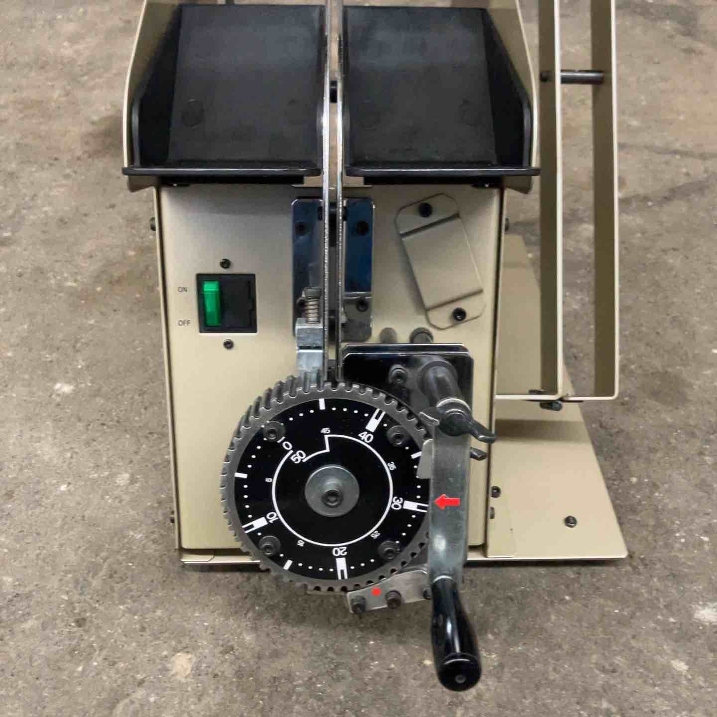 makita サイディング用釘連結機