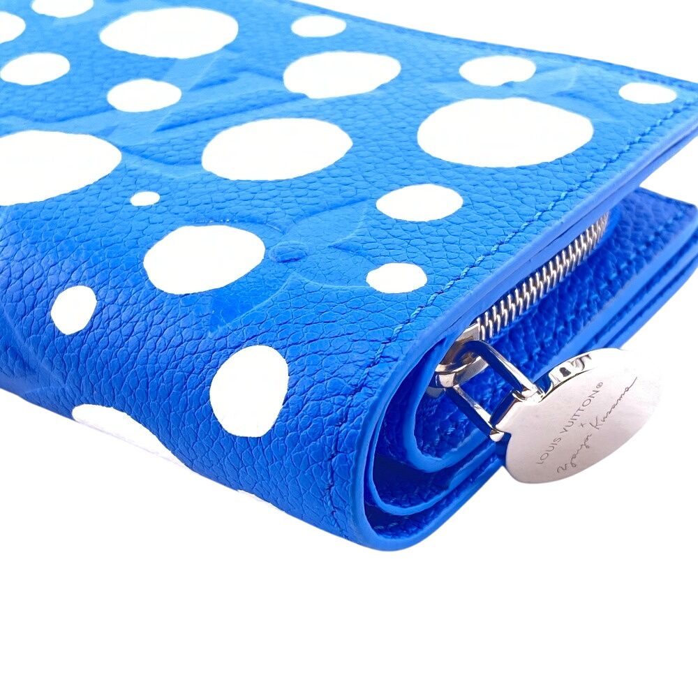 M82104 ポルトフォイユク