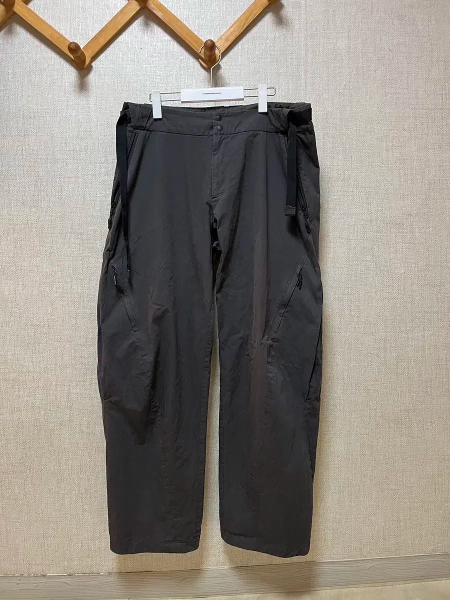 ヘインソ ウェンティ スラックス 4