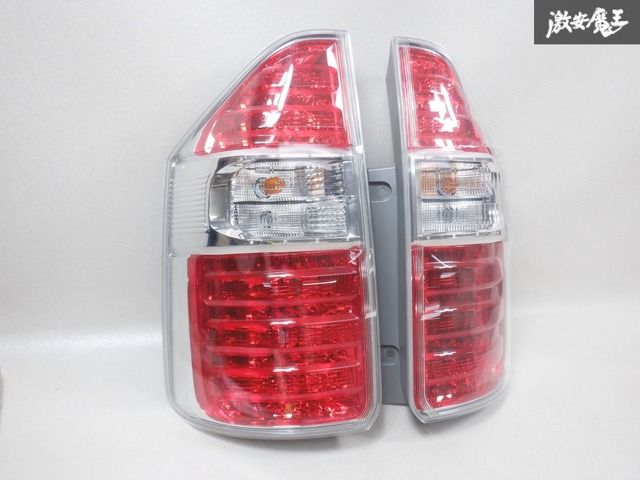 TOYOTA トヨタ 純正 ZRR70W ZRR75W 70系 70 ノア 左右セット
