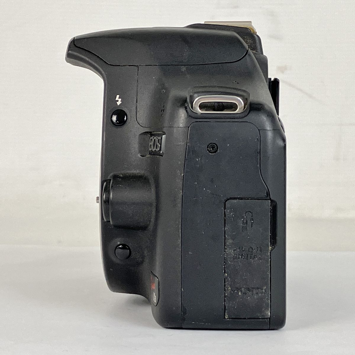 Canon EOS Kiss X3 一眼デジタル カメラ ボディ バッテリー欠品