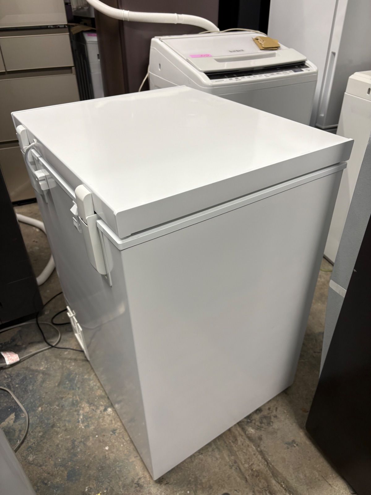 ノンフロン冷凍庫 Comfee コンフィー 142L RCC143WH E 製 ホワイト 上開き