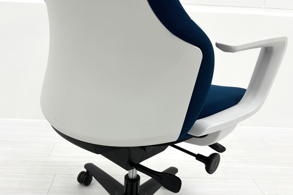 コクヨ グーフォチェア ハイバック KOKUYO gufo クッション 固定肘 オフィス家具 オフィスチェア ブルー A000003954 MARWIL-DEMENAGEMENTS_CH