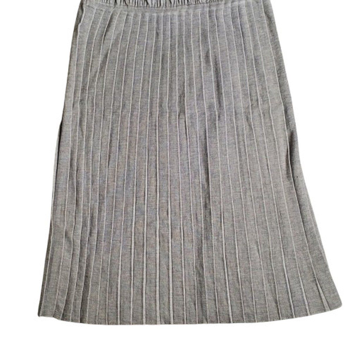 プリーツワンピース ノースリーブ