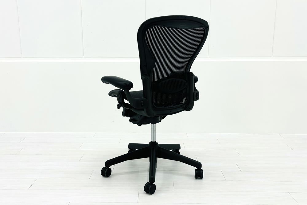 Aeron Chairs アーロンチェア Bサイズ フル装備 ハーマンミラー Herman Miller オフィス家具 ランバーサポート 肘ダイヤル シリンダー交換済み A000004061