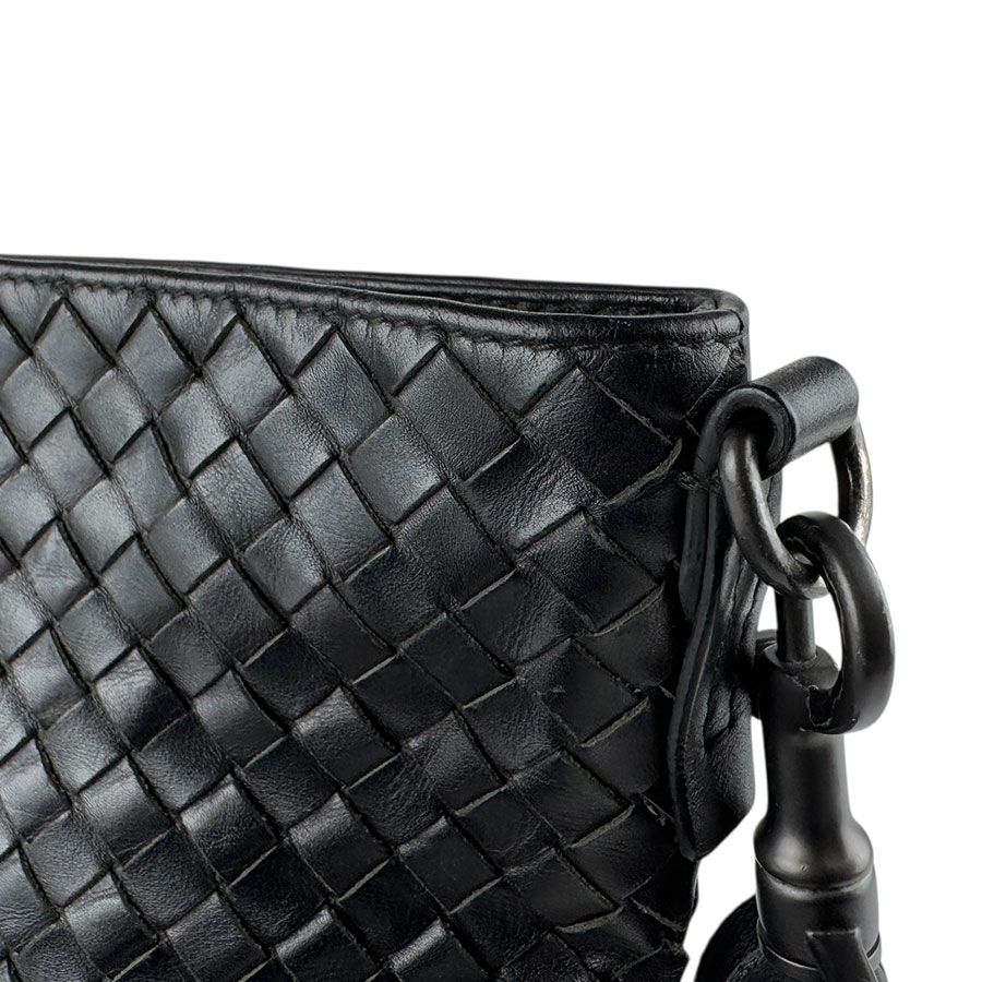 ショルダーバッグ