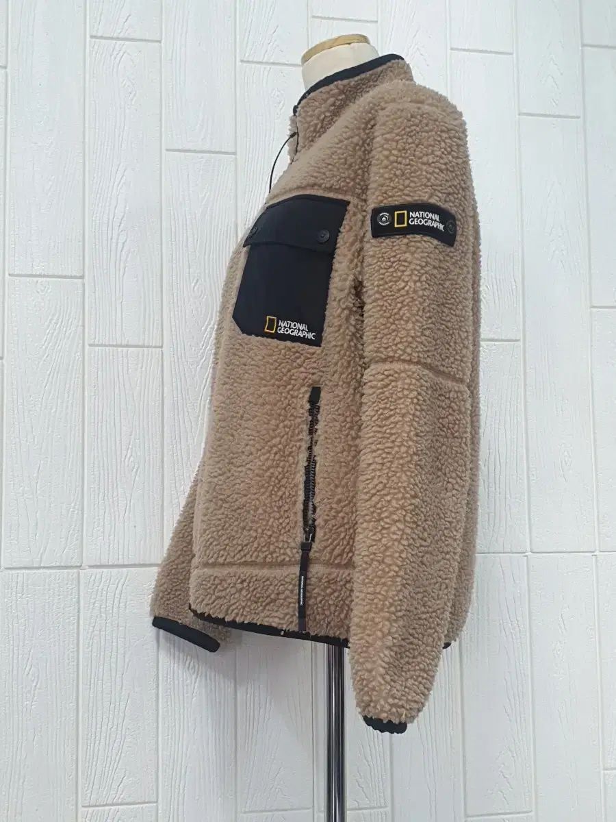 ナショナルジオグラフィック ボア フリース ジャケット ベージュ