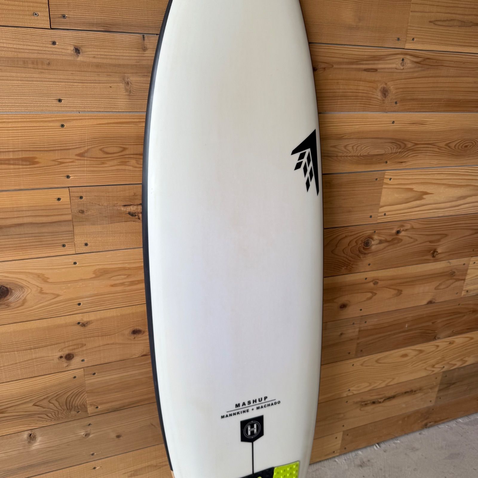 中古 FIREWIRE ファイヤーワイヤー SEASIDE シーサイド HELIUM 5'11