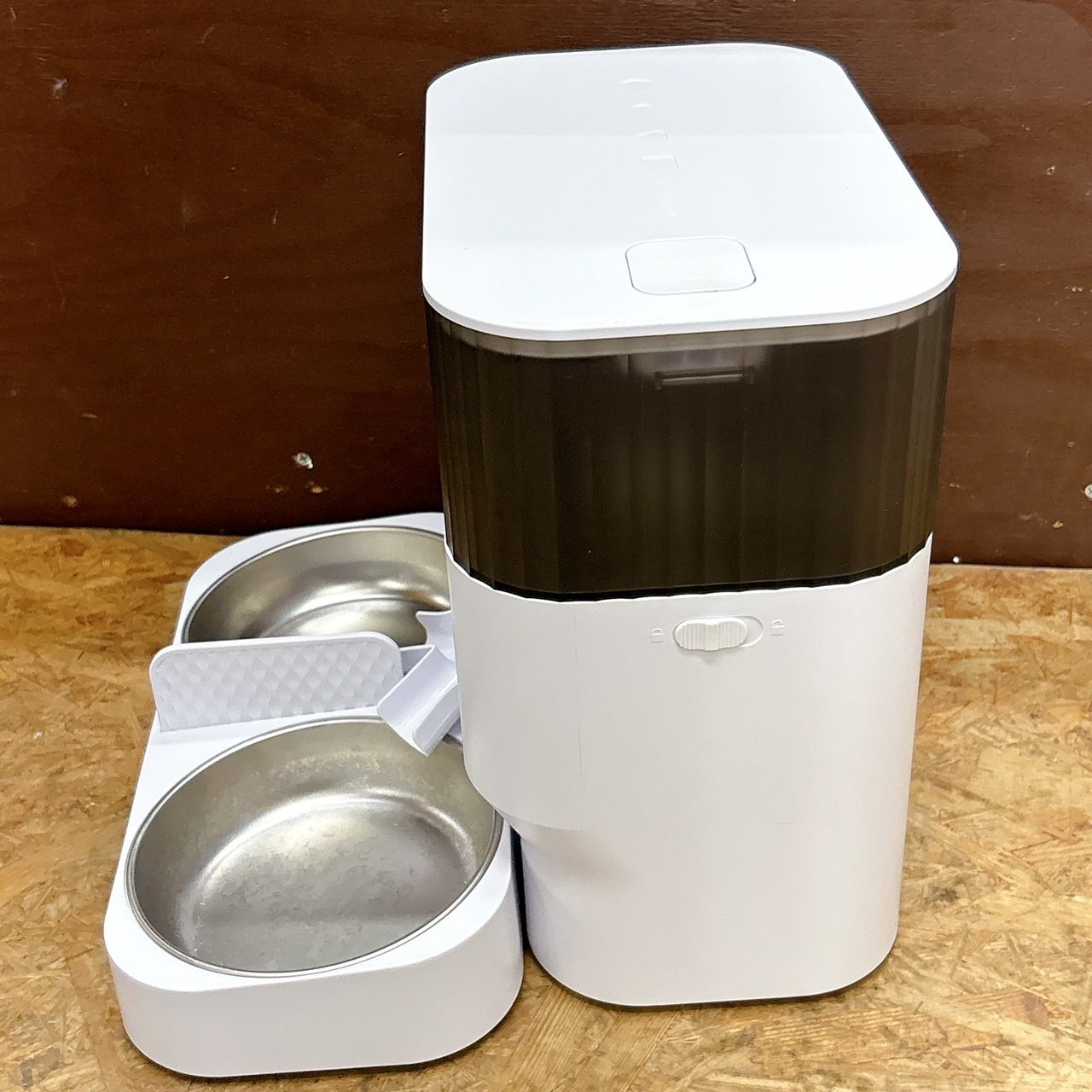  h 9728 Ciaobot 自動給餌器 ホワイト 2ボウル ツインタイプ ペットフィーダー 餌やり機 給餌器 自動給餌器 食器 餌やり 水やり用品