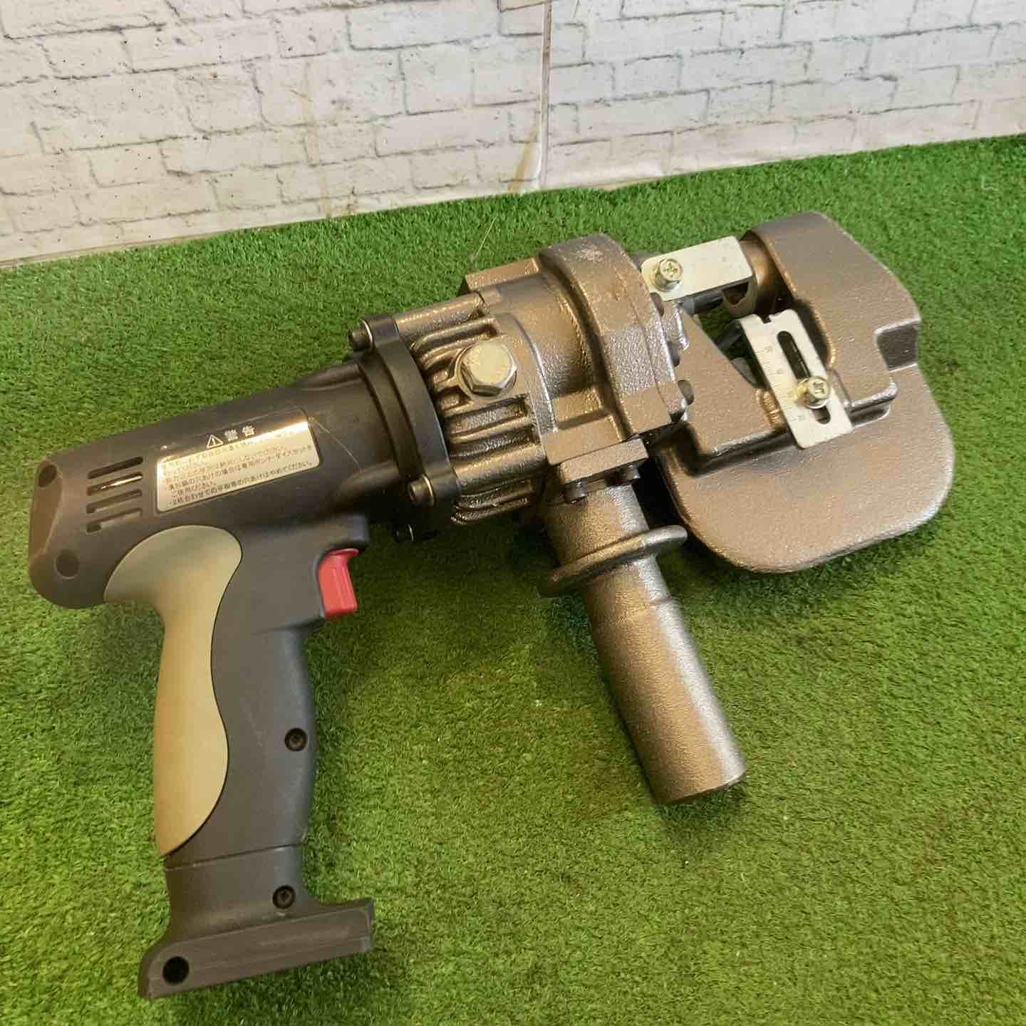 コードレスパンチャー