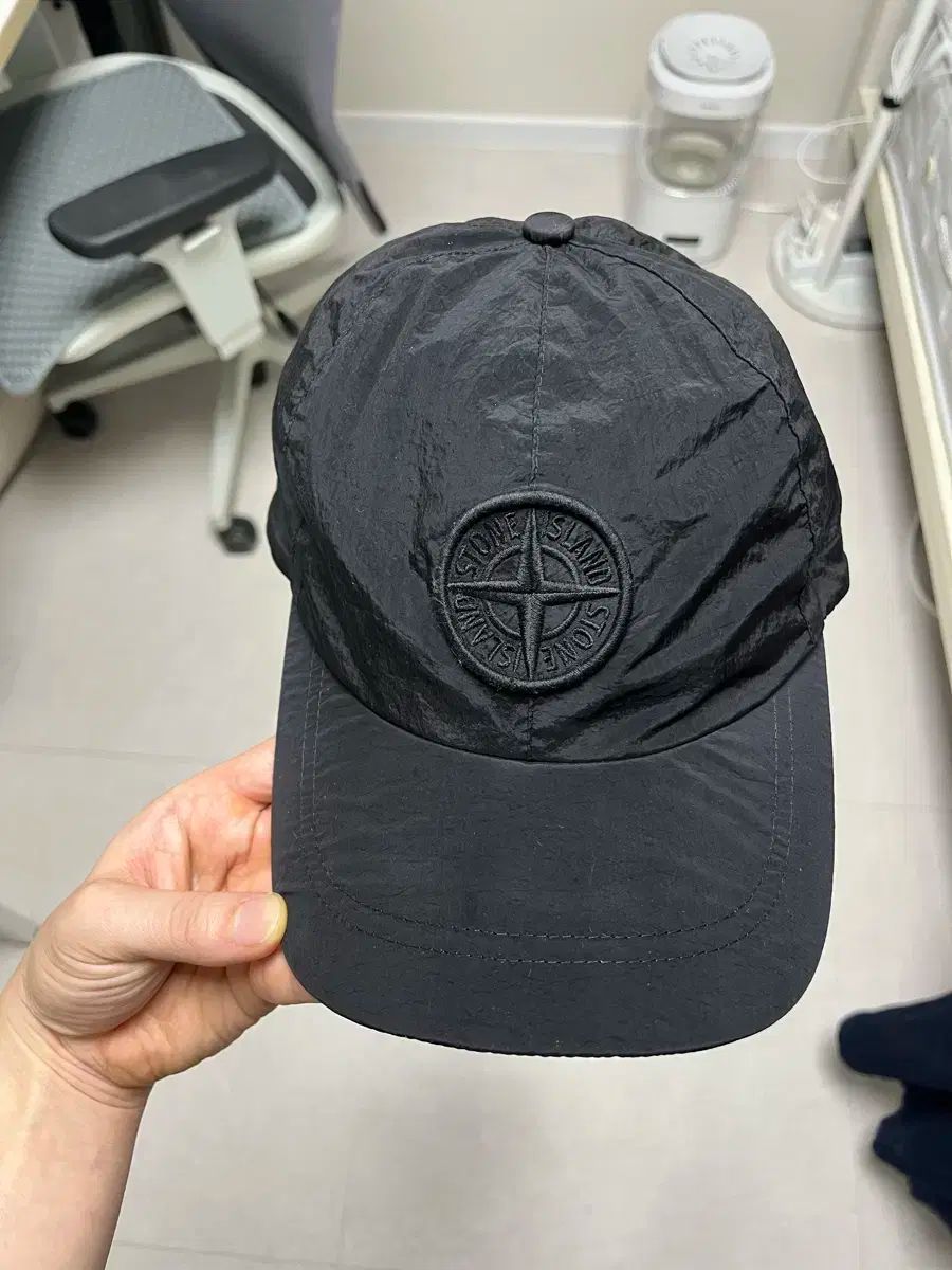 ストーンアイランド ナイロン メタル ベースボールキャップ XL 25 ss