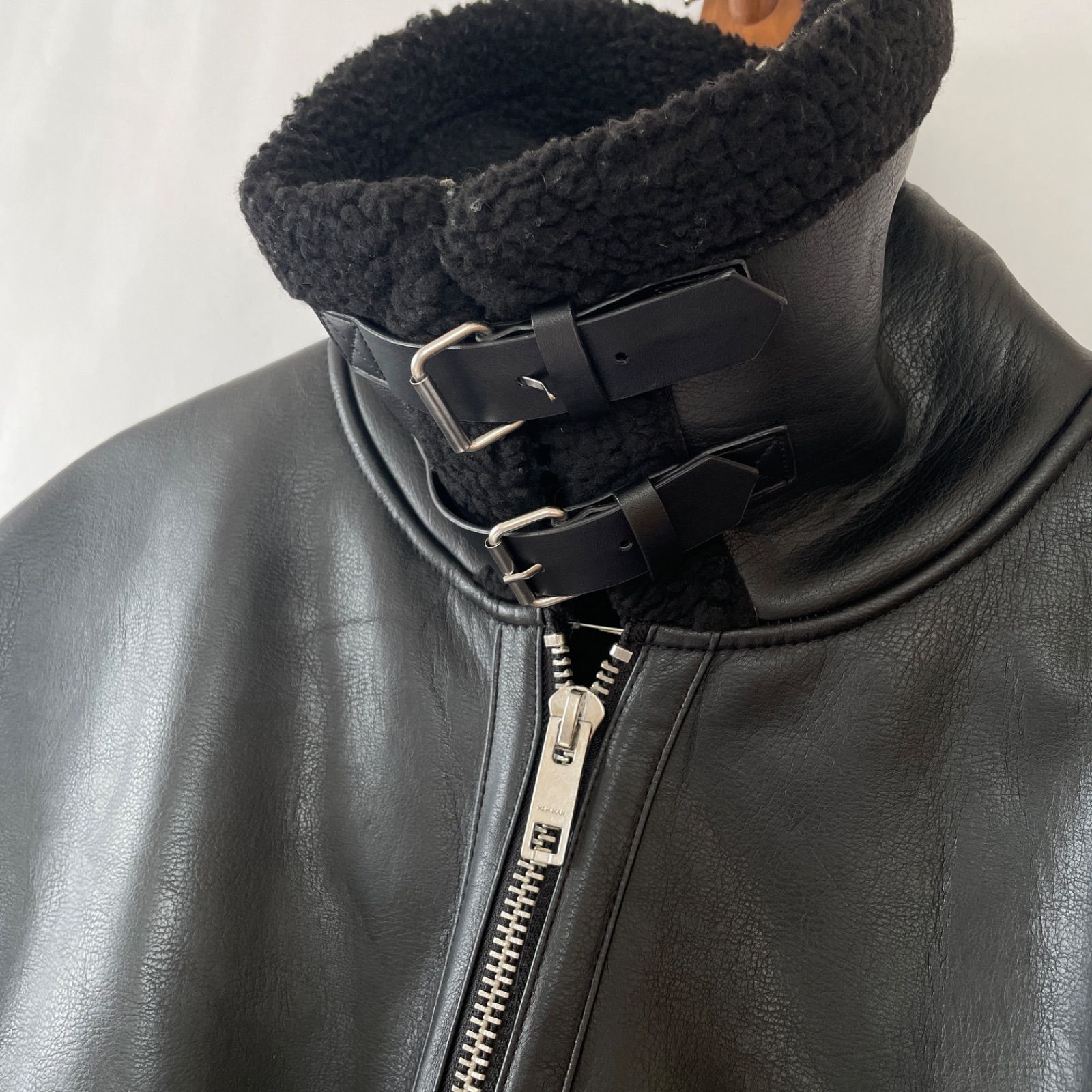美品】エイチアンドエム H&M メンズ B-3型 レザー ムートンジャケット 