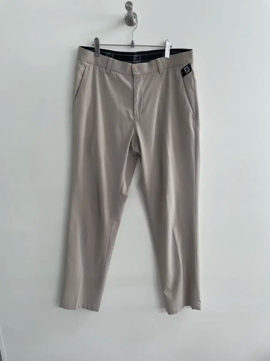 フットジョイ ズボン