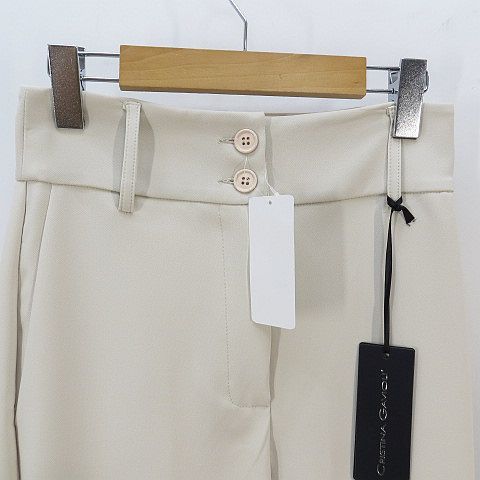 クリスティーナガヴィオリ CRISTINA