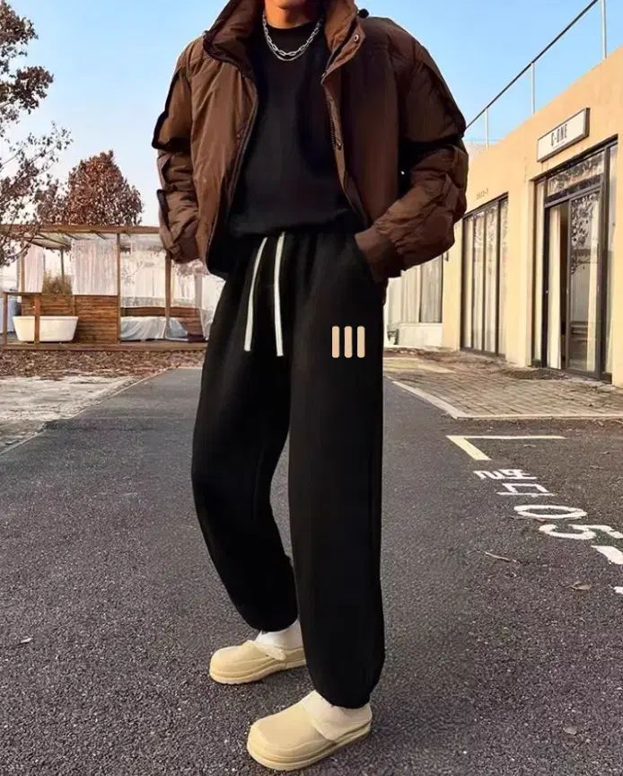 海外配送 FEAR OF GOD 3本ライン ジョガーパンツ 一般 起毛