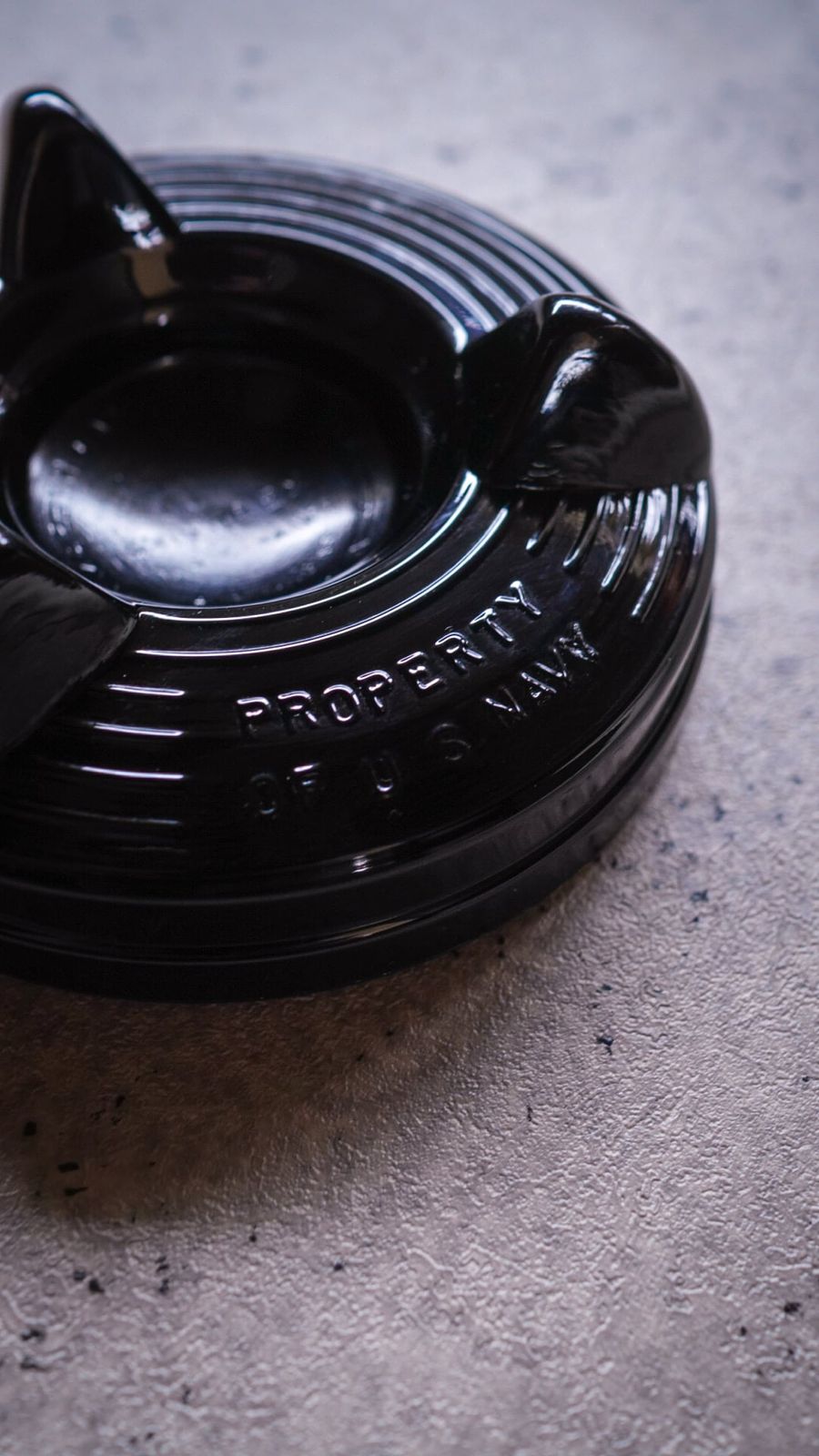 1940s アメリカ海軍 ブラック ガラス アッシュトレイ 灰皿 小物入れ U.S. Navy USN 実物 ミリタリー ヴィンテージ