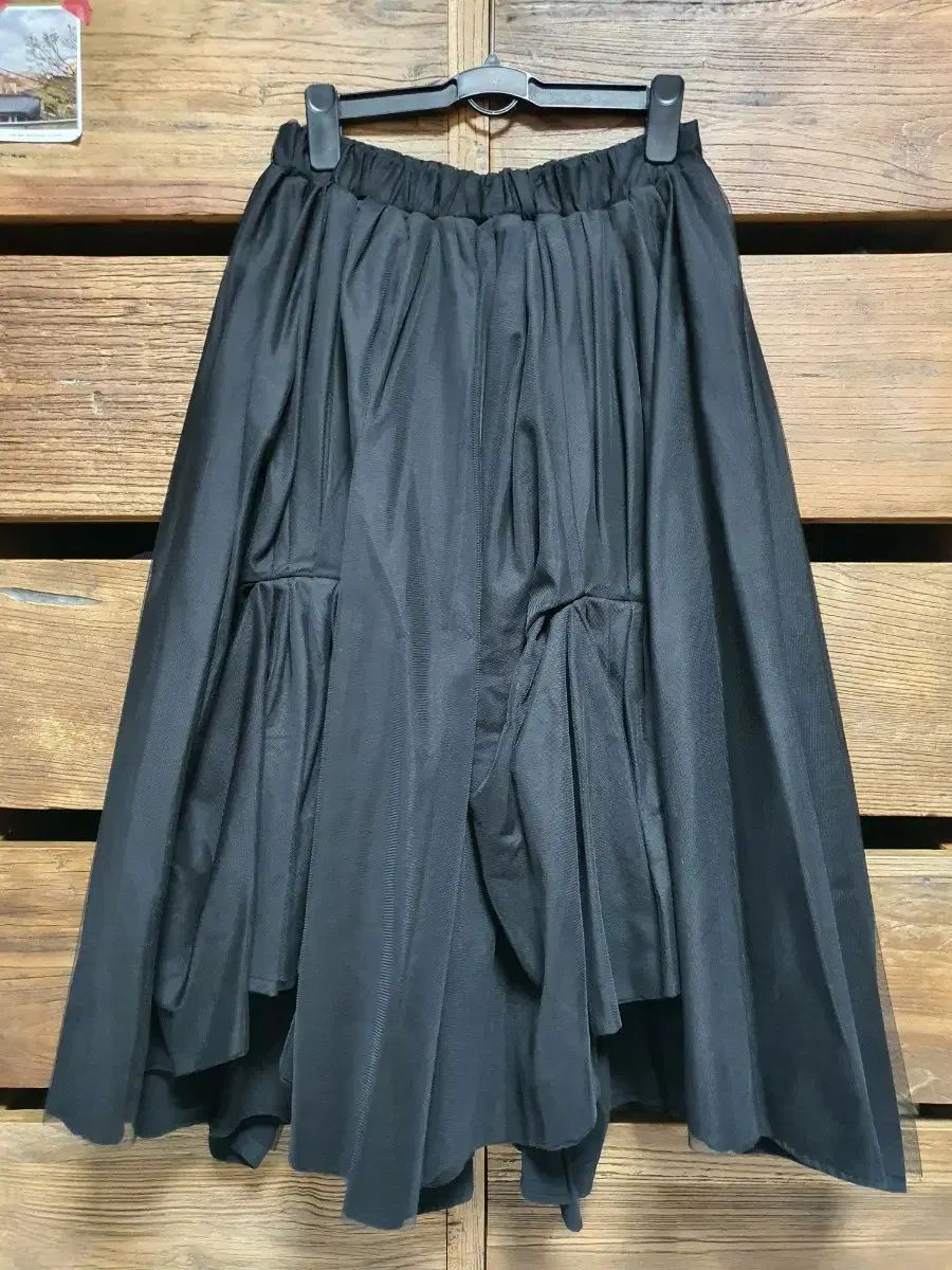 シーズグッドドットコム シーズスタイル ピンタック シャーリング ブラック ロング丈スカート