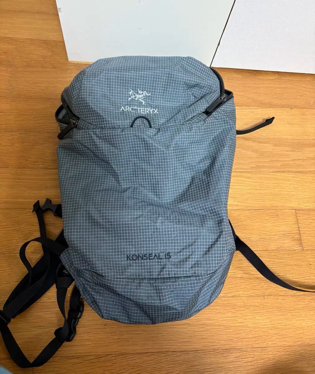 ARC TERYX アークテリクス コンシール ネプチューン