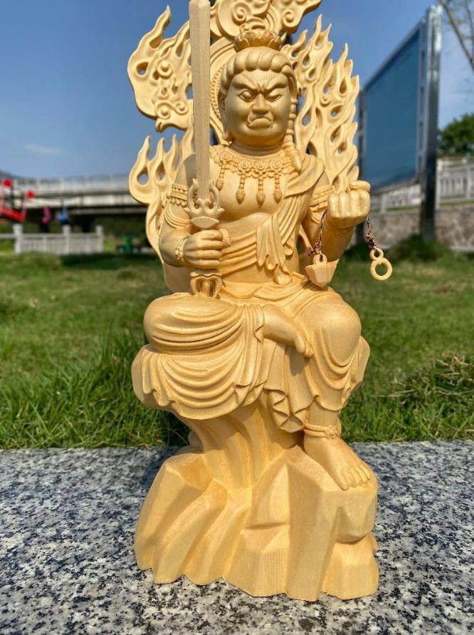 木彫仏像 仏教美術 精密細工 不動明王像 仏師手仕上げ品 高さ17cm