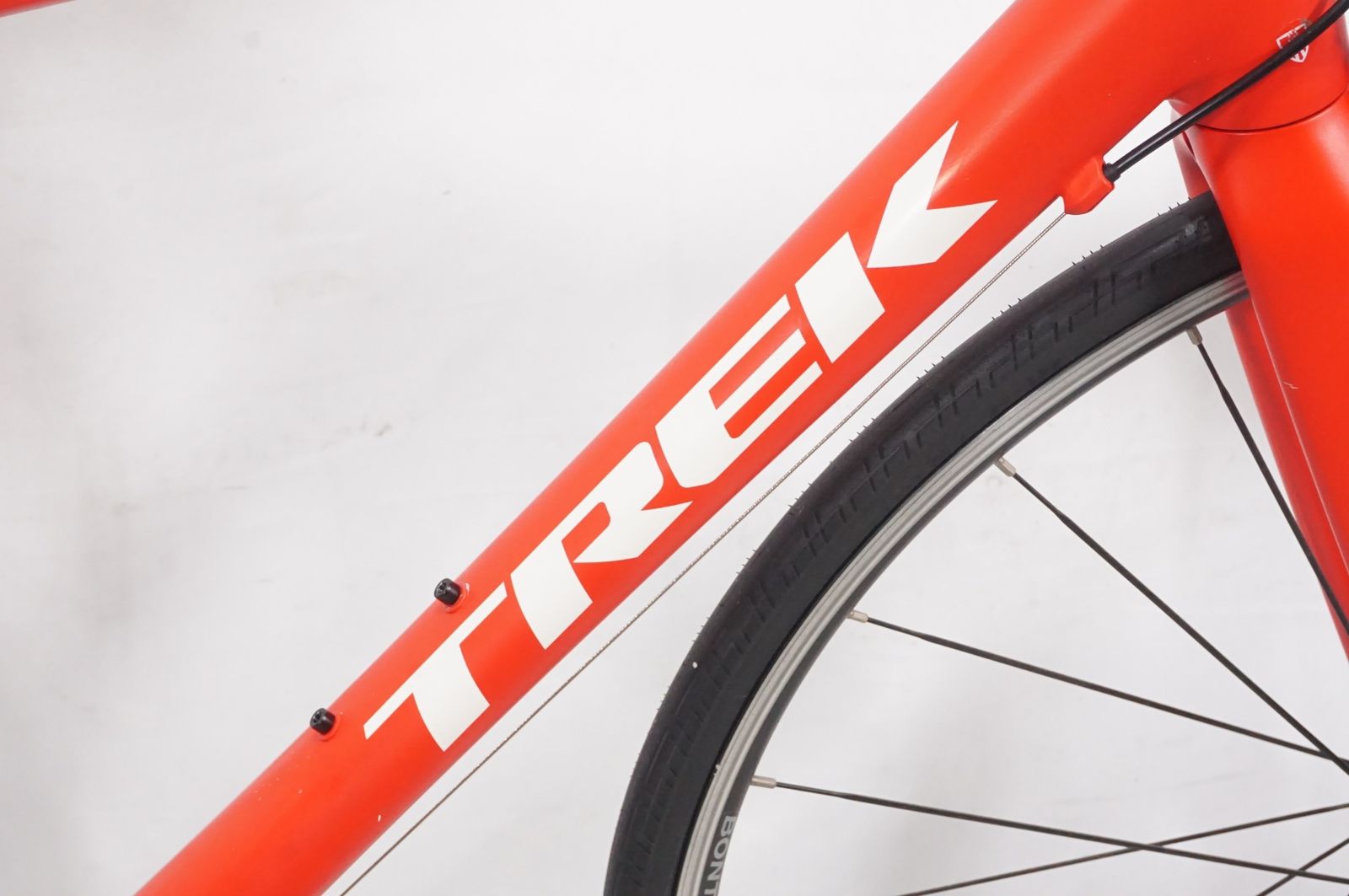 TREK トレック