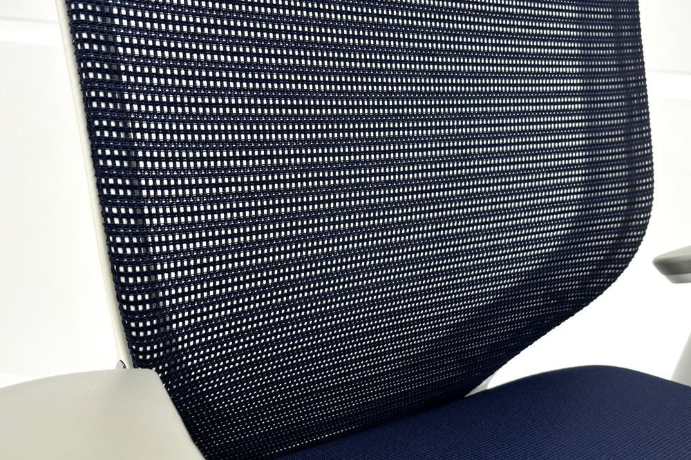 バロンチェア オカムラ Baron 可動肘 ハイバック オフィス家具 座クッション オフィスチェア 事務椅子 ダークブルー A000004005 MARWIL-DEMENAGEMENTS_CH