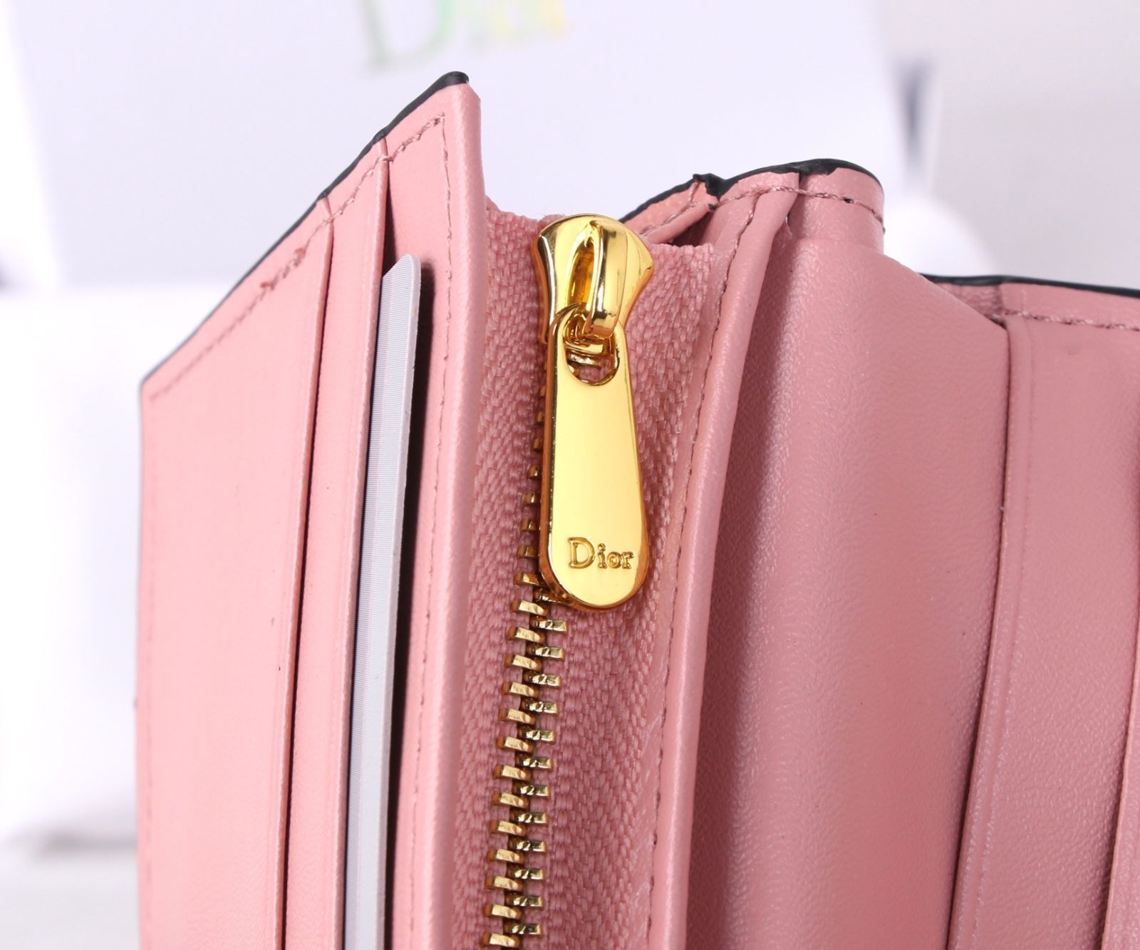 大特価】 極美品 Christian Dior クリスチャンディオール 折り財布