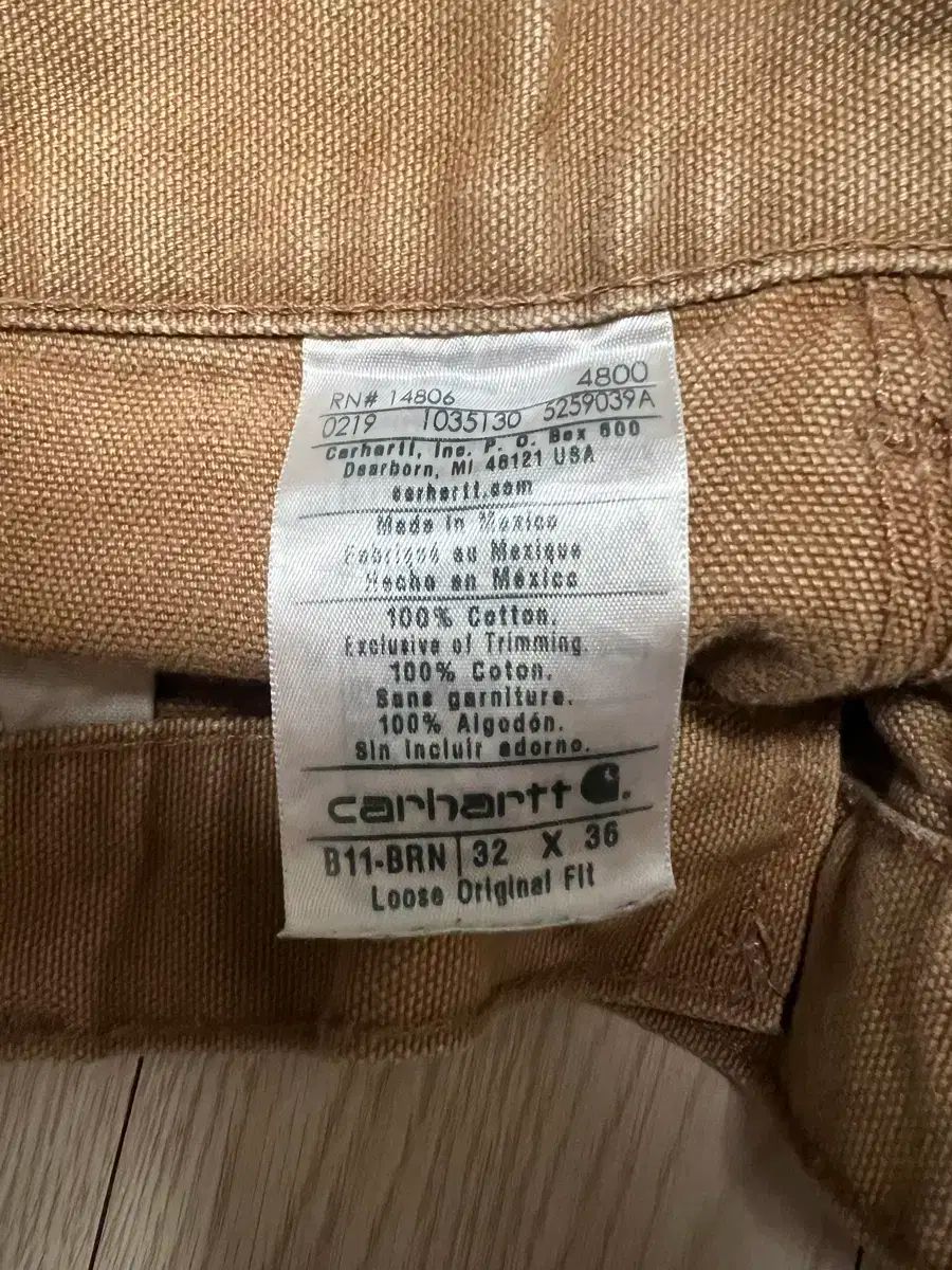 カーハート シングルニー B 11-Brn 32 X 36