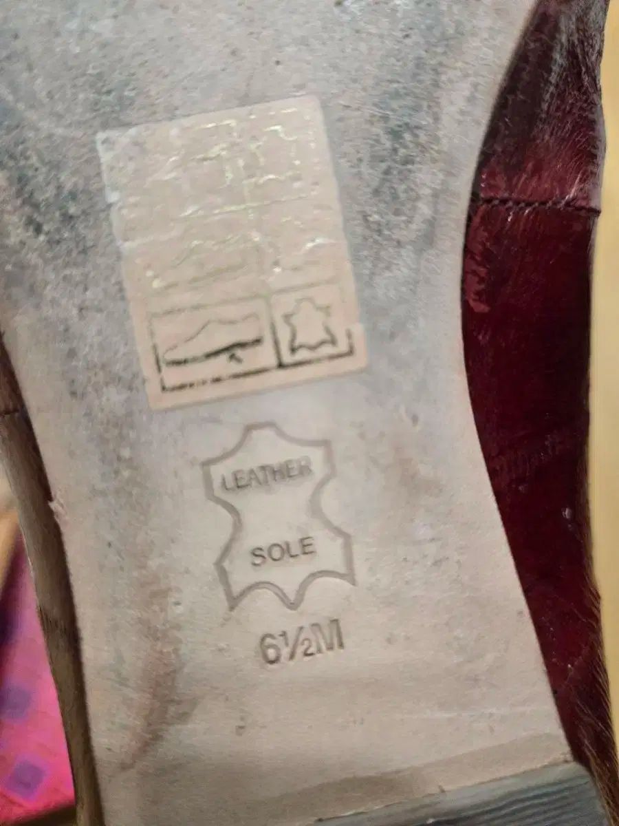 ワイン色 リボン