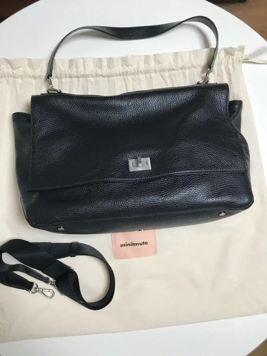 MINITMUTE ペレティ ラージ ブラック