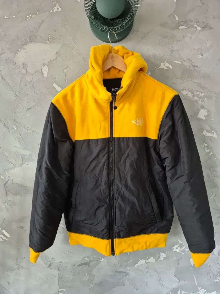 THE NORTH FACE ザノースフェイス リーversible リバーシブル コットンコットン ジップアップ UP L