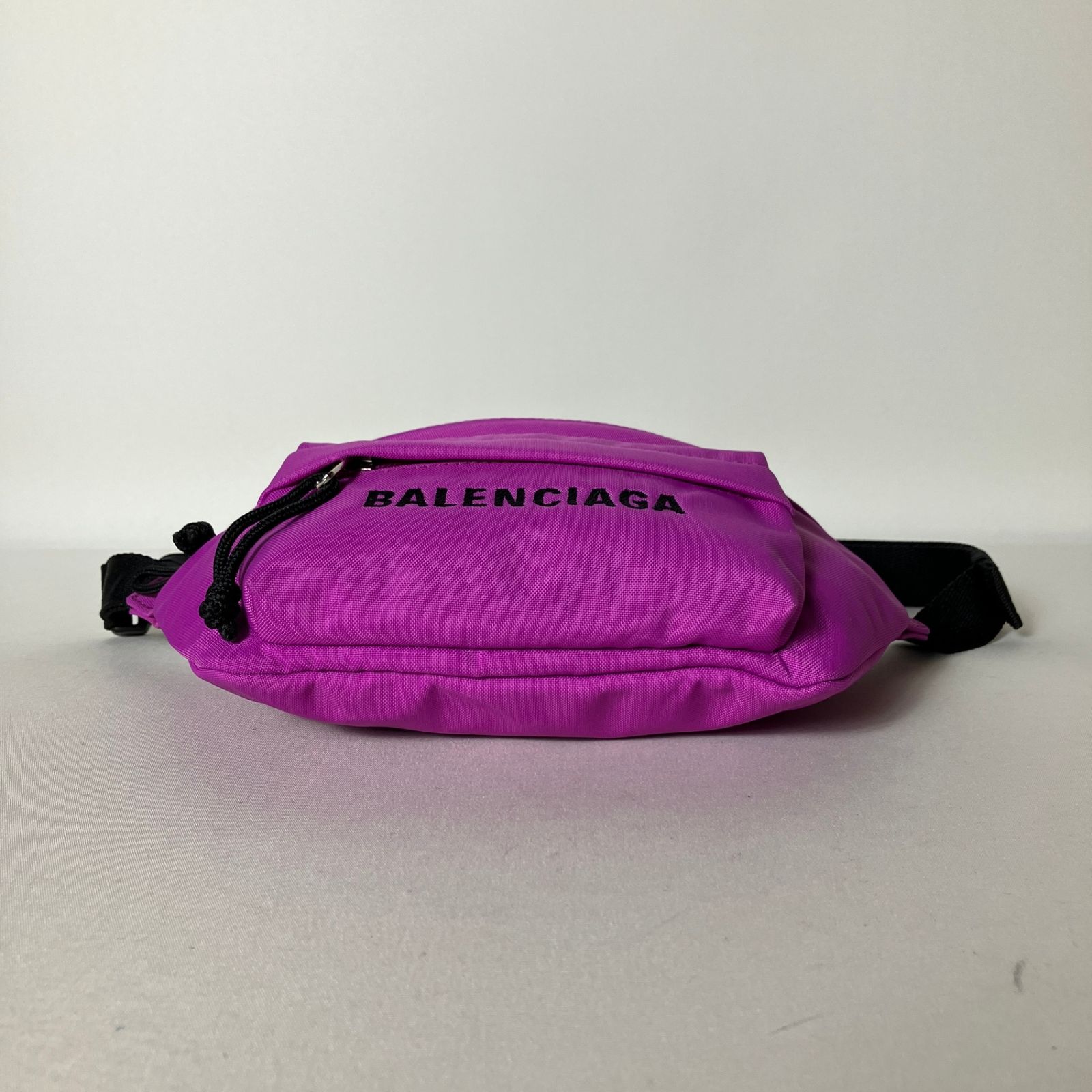 2510-243｜極美品｜バレンシアガ ボディバッグ ナイロン フューシャ