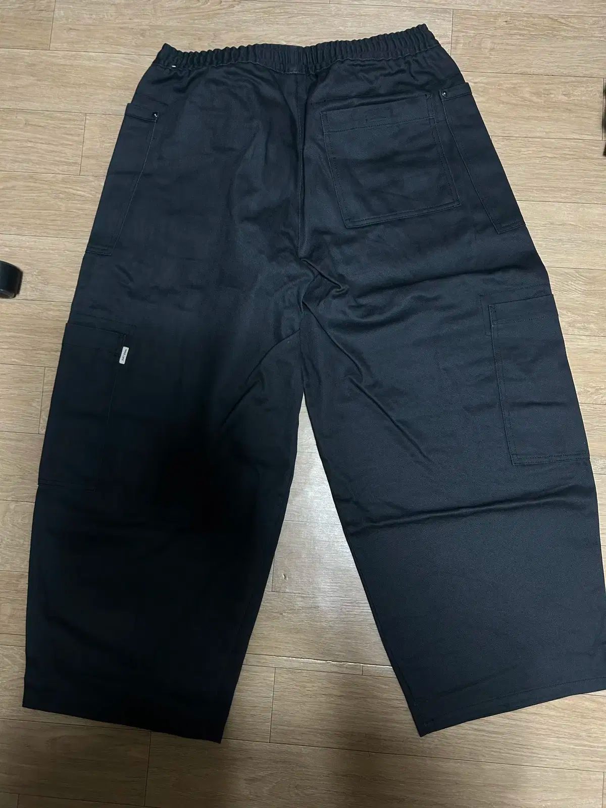  L NIKE ライフ ユーティリティ パンツ - アンスラサイト チノパン パンツ