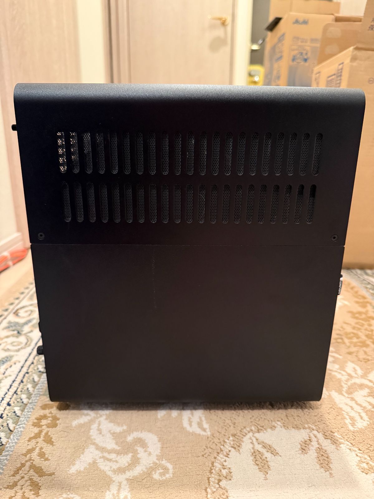  自作NAS HDD 8台 11500 H 16 GB NVMe SSD 5 GbE サーバー デスクトップPC