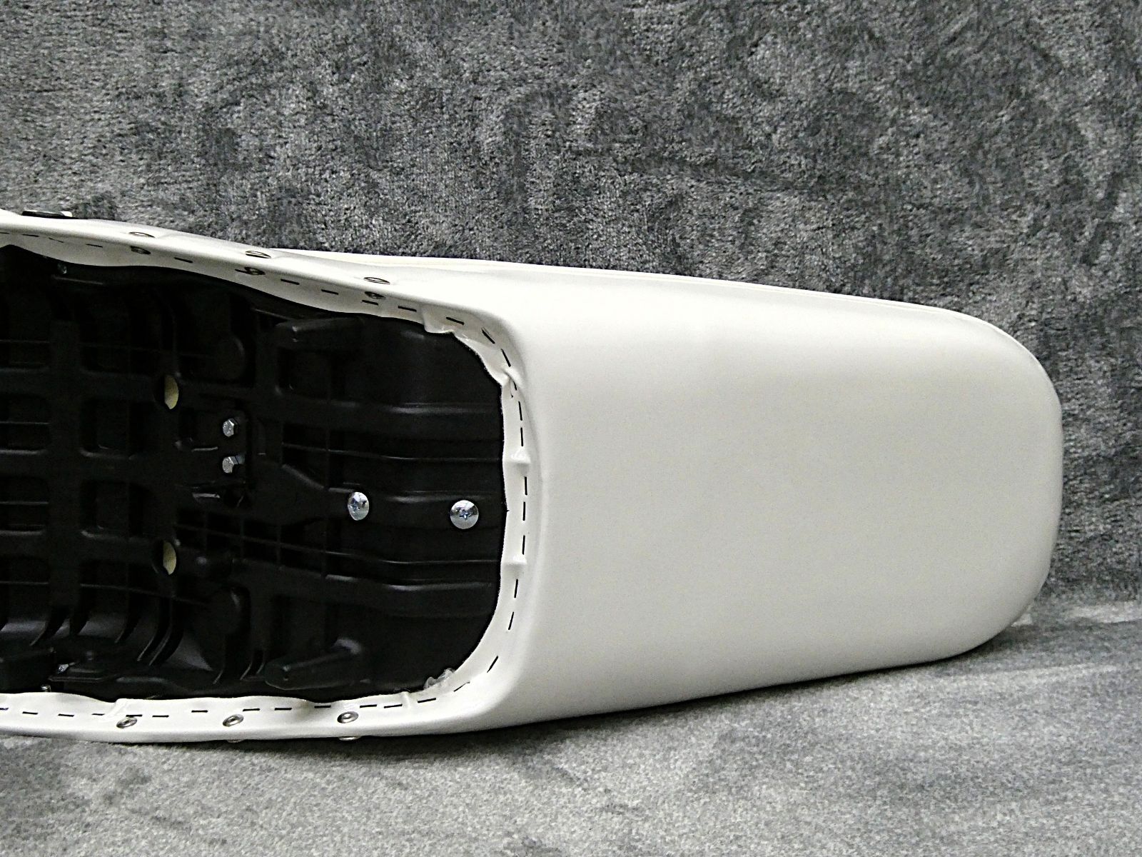 ホワイト 補強入り