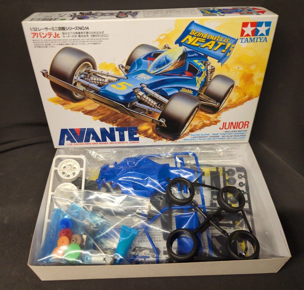 希少 全塗装 スーパーアバンテ アバター配色 18014ミニ四駆 タミヤ