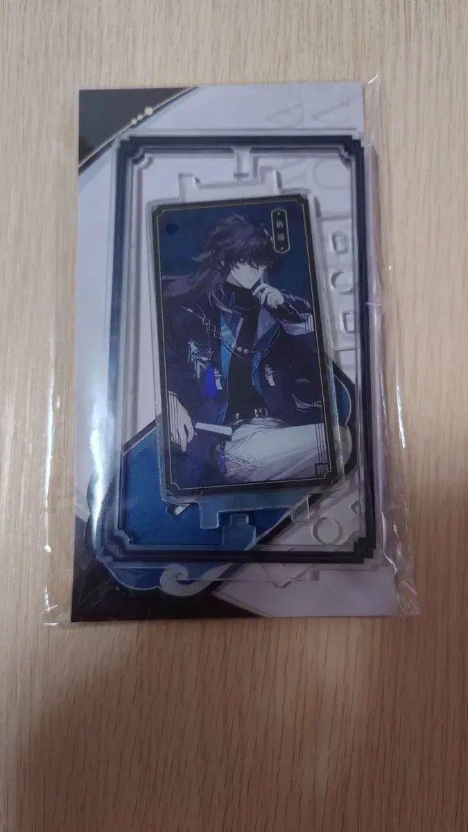 明朝 cayenne cafe 連携 救済 アクリル 額縁