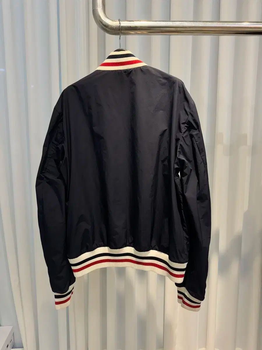 3 モンクレール BIGワッペン ウィンドブレーカー BOOMバー ジャケット ネイビー