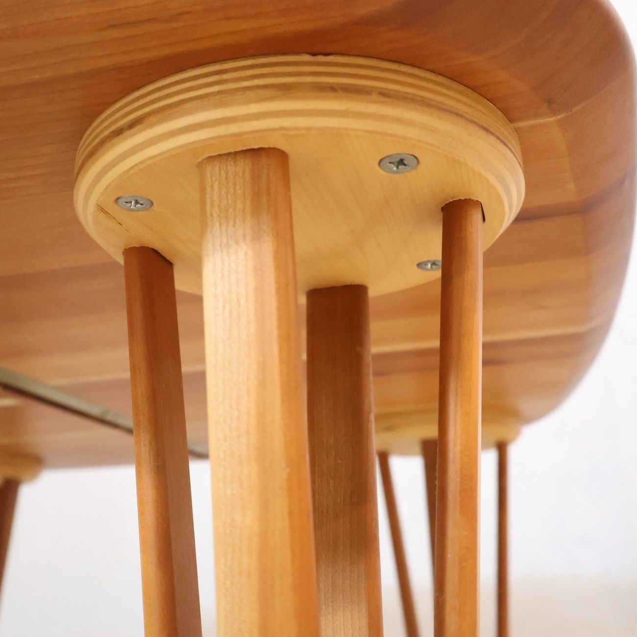 ハスレヴ チェリー材